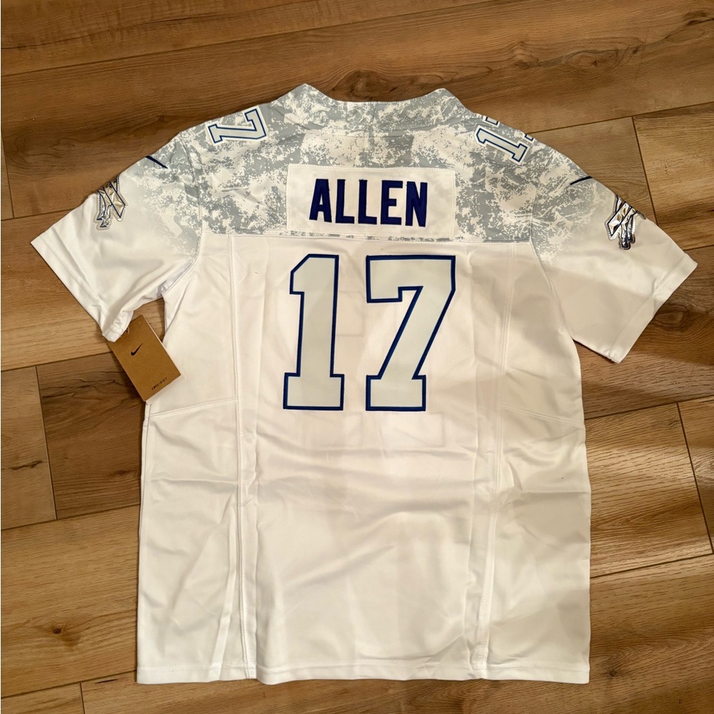 Josh Allen Bills #17 Men’s Large White Rivals Football Jersey